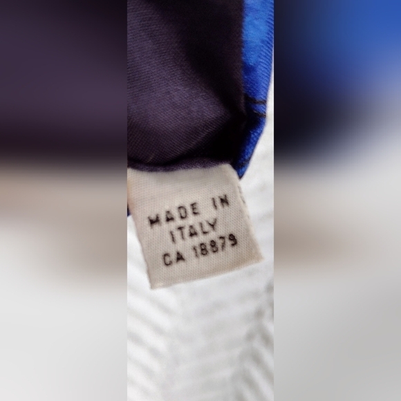 Detective Goofy Mens Tie Disney  Captain Morgan Hotel - Picture 4 of 5